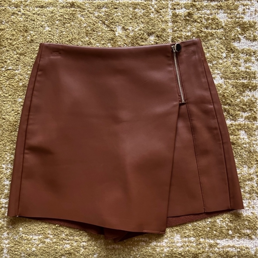 ZARA Vegan Leather Skort Skirt Shorts in Toffee NEW - XS